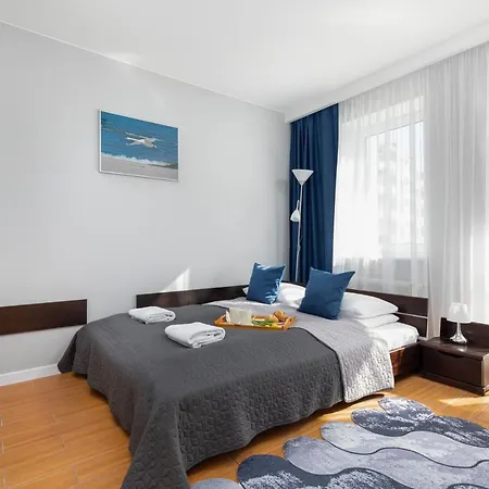 Апартаменти Kolobrzeg Apartament Towarowa By Renters *