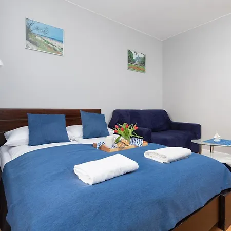 Kolobrzeg Apartament Towarowa By Renters Апартаменти