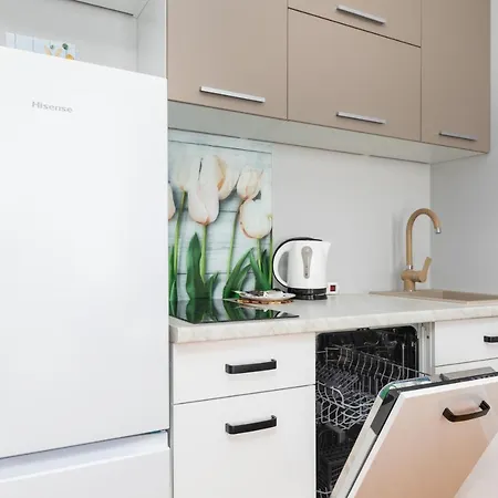 Kolobrzeg Apartament Towarowa By Renters Колобжег