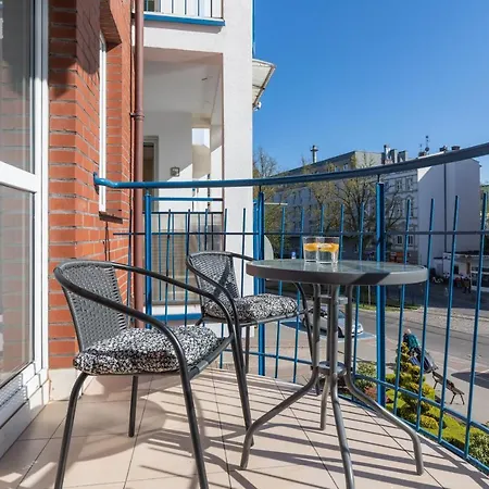 Kolobrzeg Apartament Towarowa By Renters *